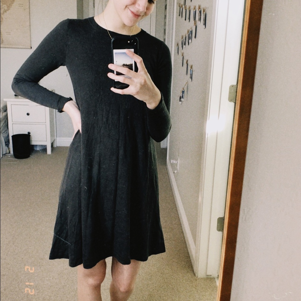 Long Sleeved Wool Green Dress